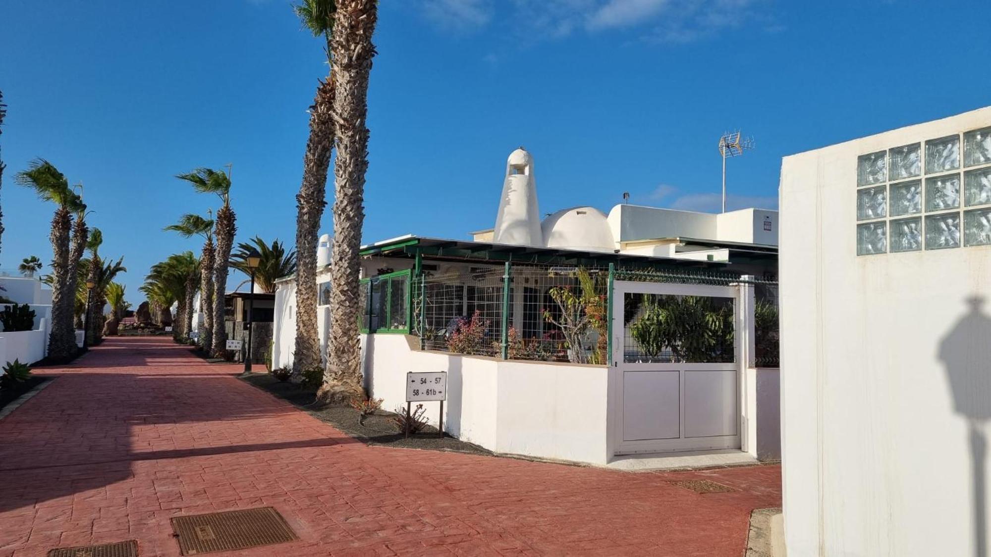 Apartamento Bungalows Isabel Maria Коста Бланка Экстерьер фото